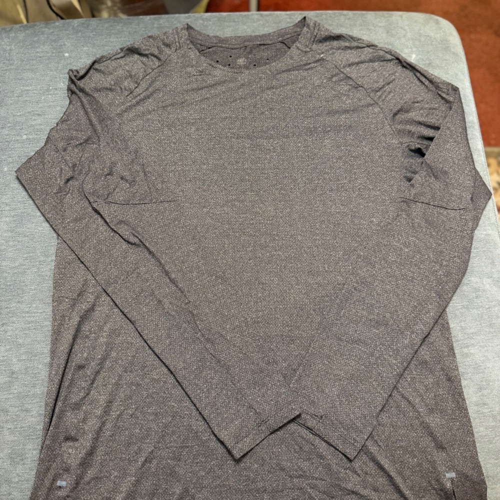 Lululemon Metal Vent Tech Long Sleeve Shirt Mens Grey Heather Training Top